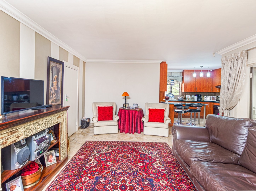 3 Bedroom Property for Sale in Melodie North West